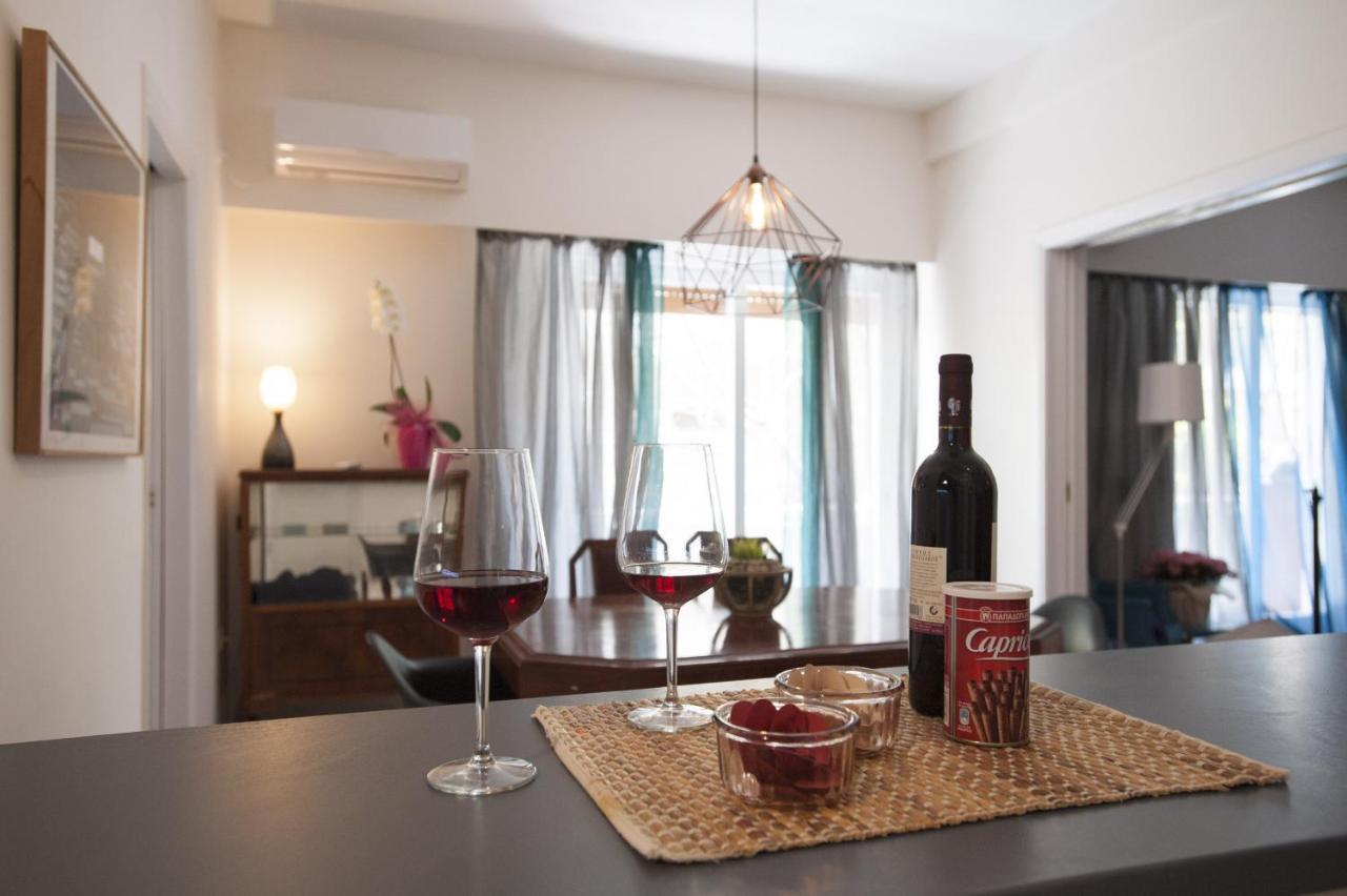 Modern-Vintage Apartment By Acropolis Museum Athens Exterior photo
